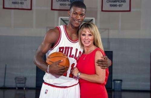 球后果断出 球后果断出